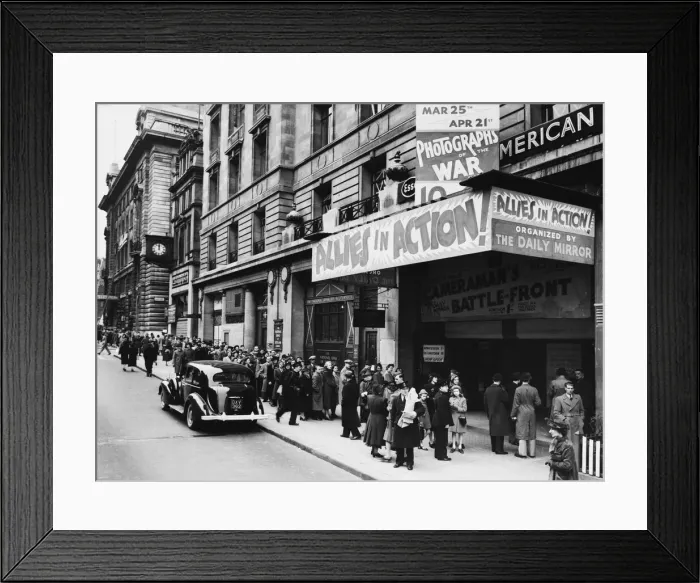Framed Print : Civilians attend a show in London during the Second World War. 6th April 1942 Framed Print : Civilians attend a show in London during the Second World War. 6th April 1942