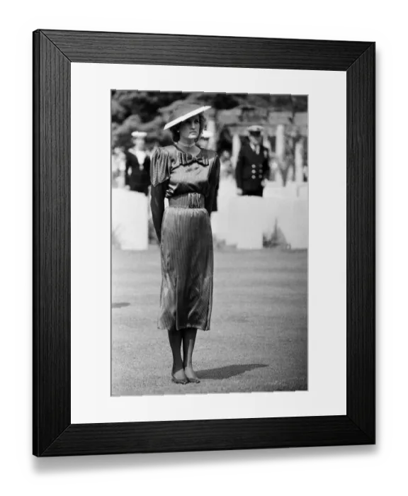 Framed Print : Diana, Princess of Wales at a ceremony for the British soldiers who died at Anzio