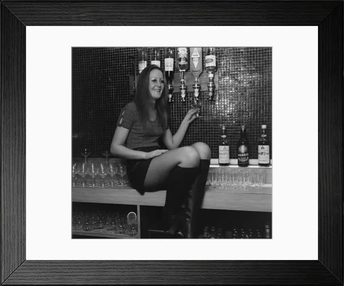 Framed Print : Barmaid at Mecca Bingo Hall, Middlesbrough, 1972, Photocall Framed Print : Barmaid at Mecca Bingo Hall, Middlesbrough, 1972, Photocall