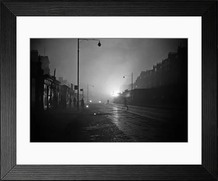 Framed Print : Incendiary bombs drop on Camberwell, London, during a raid on the city on the 8th - 9th