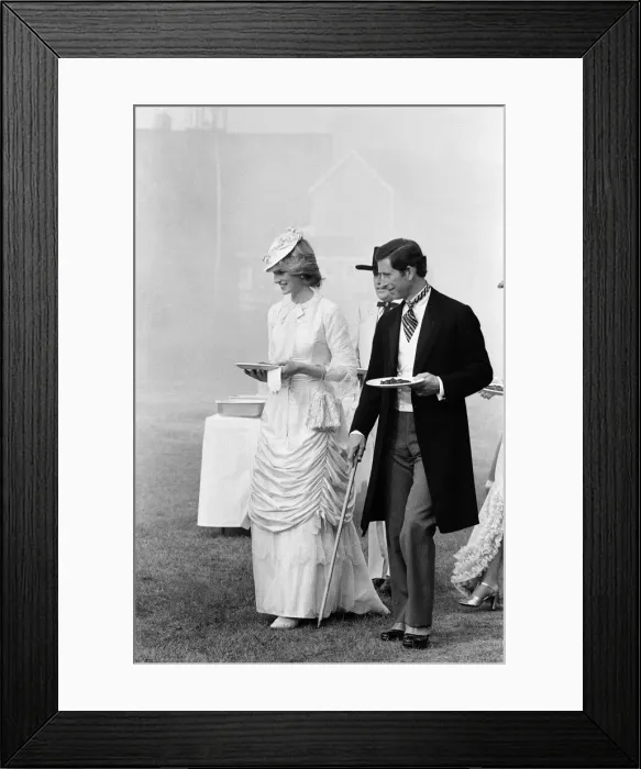 Framed Print : Prince and Princess of Wales tour of Canada in June 1983 Framed Print : Prince and Princess of Wales tour of Canada in June 1983