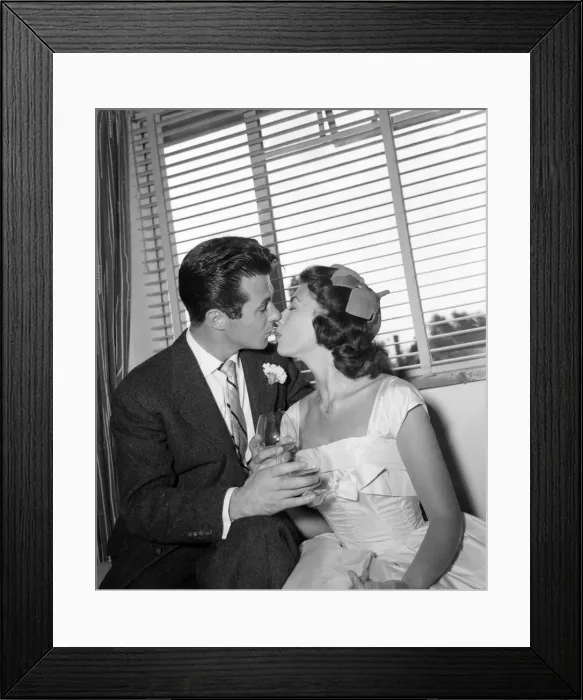 Framed Print : Actress Nanette Newman, 21, marries actor and writer Bryan Forbes Framed Print : Actress Nanette Newman, 21, marries actor and writer Bryan Forbes