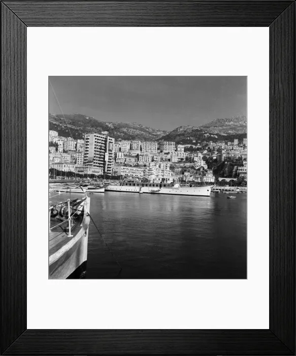 Framed Print : Scenes in Monte Carlo harbour as Grace Kelly arrives for her wedding to Prince Rainier Framed Print : Scenes in Monte Carlo harbour as Grace Kelly arrives for her wedding to Prince Rainier