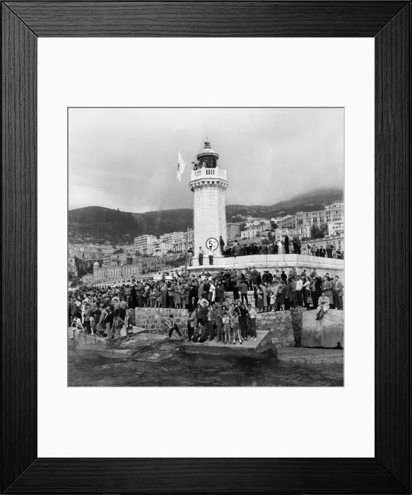 Framed Print : Scenes in Monte Carlo harbour as Grace Kelly arrives for her wedding to Prince Rainier Framed Print : Scenes in Monte Carlo harbour as Grace Kelly arrives for her wedding to Prince Rainier