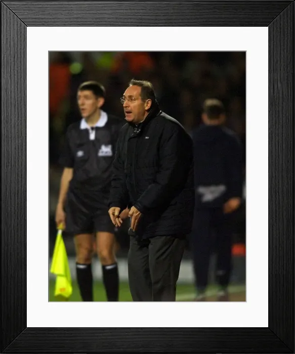 Framed Print : Gerard Houllier Liverpool Football Manager November 1999 mdtgu2 Framed Print : Gerard Houllier Liverpool Football Manager November 1999 mdtgu2