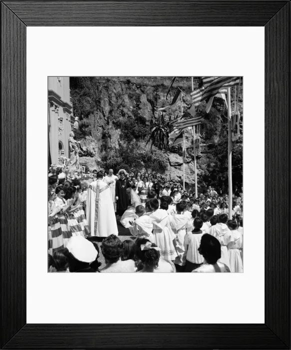 Framed Print : The marriage of Grace Kelly to Prince Rainier III of Monaco Framed Print : The marriage of Grace Kelly to Prince Rainier III of Monaco