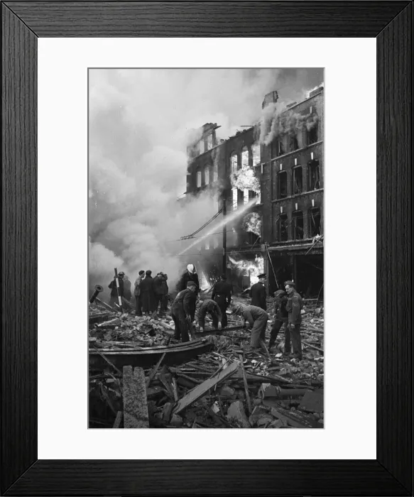 Framed Print : Fire fighters and emergency workers fight a fire at Brown Brothers, Great Eastern Street Framed Print : Fire fighters and emergency workers fight a fire at Brown Brothers, Great Eastern Street
