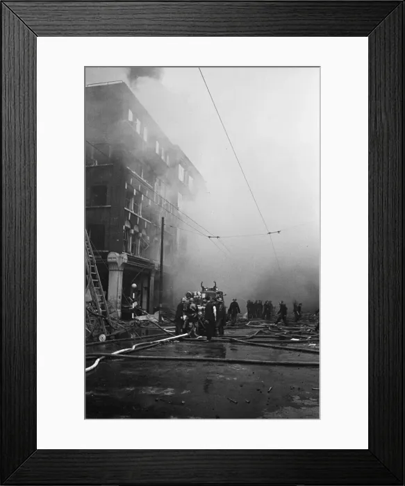 Framed Print : Fire fighters and emergency workers fight a fire at Brown Brothers, Great Eastern Street Framed Print : Fire fighters and emergency workers fight a fire at Brown Brothers, Great Eastern Street