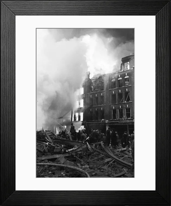 Framed Print : Fire fighters and emergency workers fight a fire at Brown Brothers, Great Eastern Street Framed Print : Fire fighters and emergency workers fight a fire at Brown Brothers, Great Eastern Street