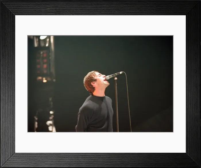 Framed Print : Liam Gallagher of Oasis performing at Newcastle Arena during their Be Here Now Tour Framed Print : Liam Gallagher of Oasis performing at Newcastle Arena during their Be Here Now Tour