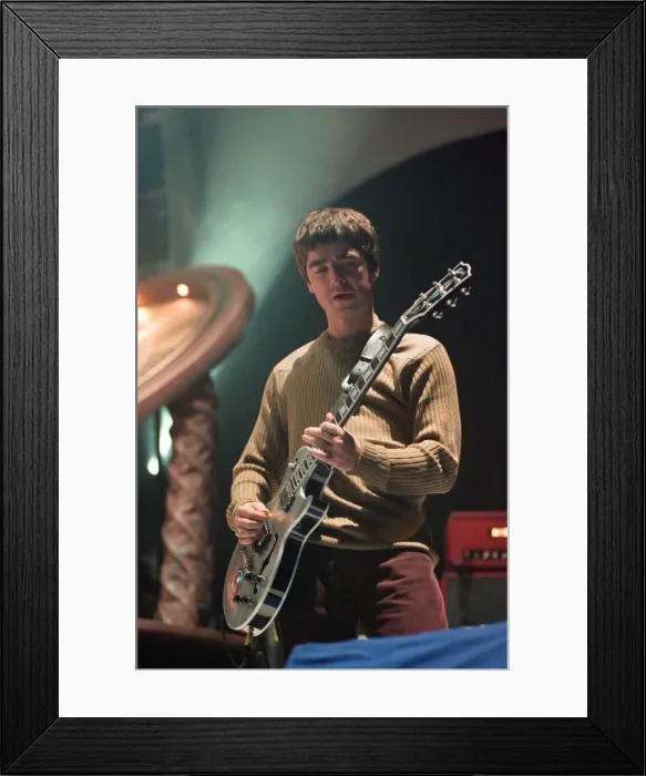 Framed Print : Noel Gallagher of Oasis performing at Newcastle Arena during their Be Here Now Tour Framed Print : Noel Gallagher of Oasis performing at Newcastle Arena during their Be Here Now Tour