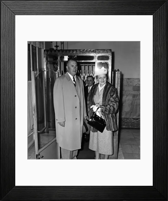 Framed Print : Scenes in Monte Carlo, Monaco, ahead of the wedding of Grace Kelly and Prince Rainier Framed Print : Scenes in Monte Carlo, Monaco, ahead of the wedding of Grace Kelly and Prince Rainier