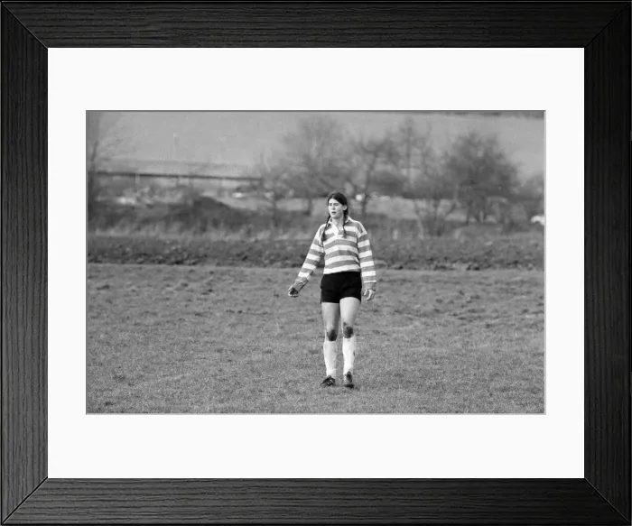 Framed Print : Jean McCollister, 22, from Seattle USA, playing rugby for Dorking Surrey against Framed Print : Jean McCollister, 22, from Seattle USA, playing rugby for Dorking Surrey against