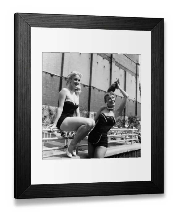 Framed Print : The Manhattans, American dancers, Beverley (blonde hair) and Sue Framed Print : The Manhattans, American dancers, Beverley (blonde hair) and Sue