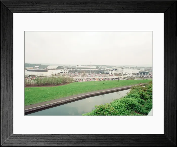Framed Print : Monorail at Merry Hill Shopping Centre in Brierley Hill, Metropolitan Borough of Dudley Framed Print : Monorail at Merry Hill Shopping Centre in Brierley Hill, Metropolitan Borough of Dudley
