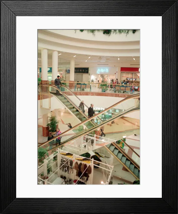 Framed Print : Merry Hill Shopping Centre in Brierley Hill, Metropolitan Borough of Dudley Framed Print : Merry Hill Shopping Centre in Brierley Hill, Metropolitan Borough of Dudley