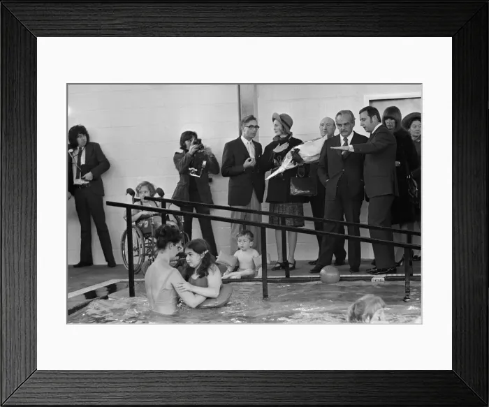 Framed Print : Princess Grace and Prince Rainier of Monaco visit Pinderfields Hospital, Wakefield Framed Print : Princess Grace and Prince Rainier of Monaco visit Pinderfields Hospital, Wakefield