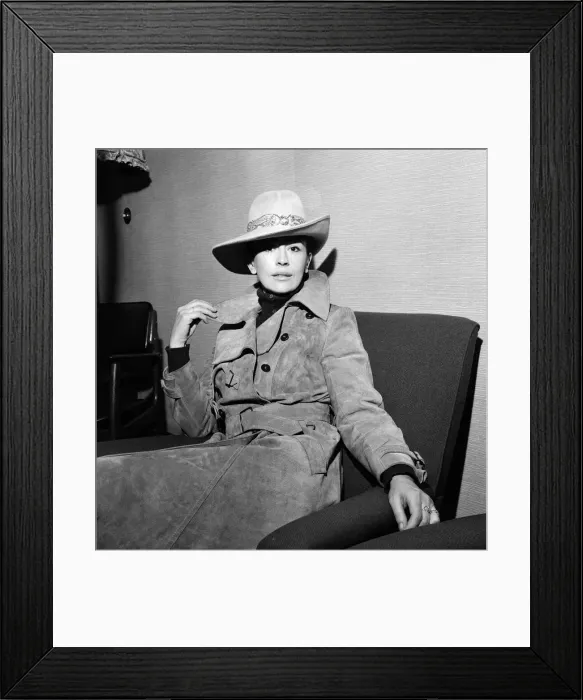 Framed Print : Actress Nanette Newman. 17th November 1973 Framed Print : Actress Nanette Newman. 17th November 1973