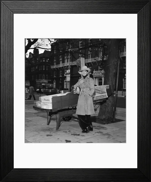 Framed Print : Actress Nanette Newman pictured in Sloane Square, London. 17th November 1973 Framed Print : Actress Nanette Newman pictured in Sloane Square, London. 17th November 1973
