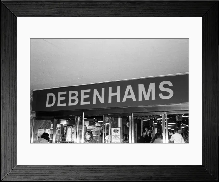 Framed Print : A London branch of Debenhams. 25th November 1979 Framed Print : A London branch of Debenhams. 25th November 1979