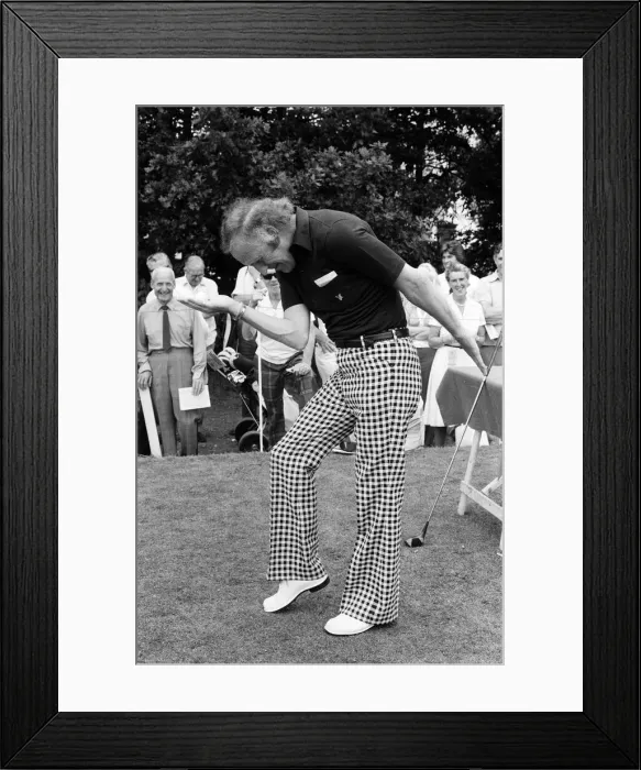 Framed Print : Lady golfers from all over the world compete in the European LPGA at Sunningdale Framed Print : Lady golfers from all over the world compete in the European LPGA at Sunningdale