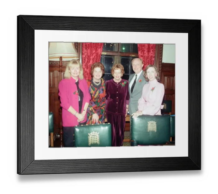 Framed Print : 1989 Labour Party Shadow Cabinet, newly elected, Photocall, Westminster, London
