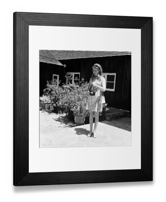 Framed Print : Princess Anne in Kenya. February 1971 Framed Print : Princess Anne in Kenya. February 1971