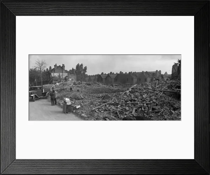 Framed Print : Workmen clearing the rubble at Rookery Road, Handsworth Framed Print : Workmen clearing the rubble at Rookery Road, Handsworth