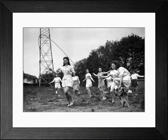 Framed Print : Joan Wheaton, winner of the Sunday Pictorial 1943 Factory Girl Contest Framed Print : Joan Wheaton, winner of the Sunday Pictorial 1943 Factory Girl Contest