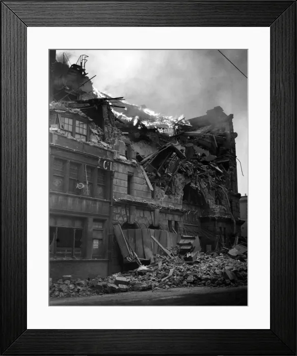 Framed Print : Damage to Portsmouth Hippodrome following an air raid attack. 11th January 1941 Framed Print : Damage to Portsmouth Hippodrome following an air raid attack. 11th January 1941