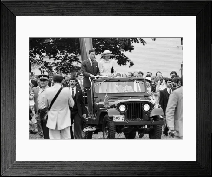 Framed Print : Prince Charles, Prince of Wales and Diana, Princess of Wales visit Saint John Framed Print : Prince Charles, Prince of Wales and Diana, Princess of Wales visit Saint John