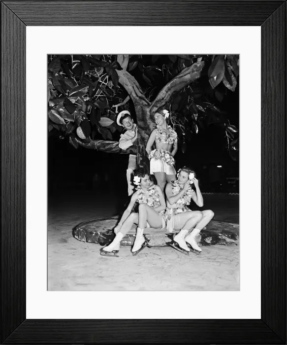 Framed Print : Benny Hill at Wembley Pool, he is appearing in scenes with members of the cast of Framed Print : Benny Hill at Wembley Pool, he is appearing in scenes with members of the cast of