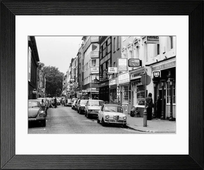 Framed Print : General views of Soho, London. 16th August 1980 Framed Print : General views of Soho, London. 16th August 1980