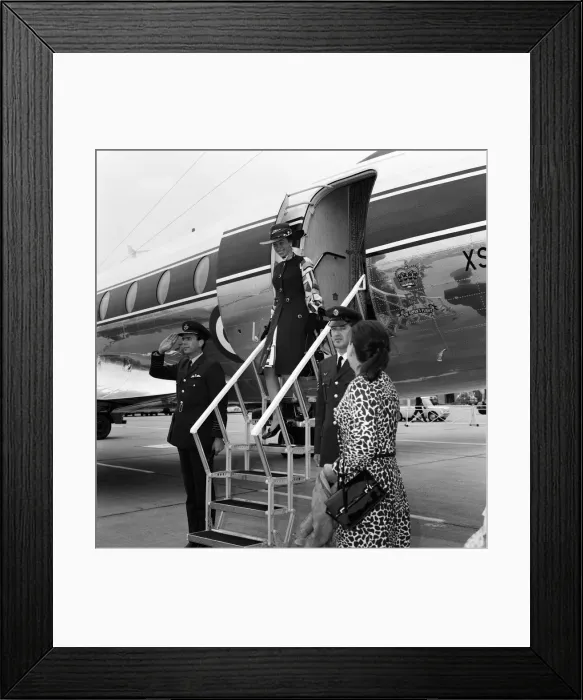 Framed Print : Princess Margaret arrives at Heathrow Airport from Exeter Framed Print : Princess Margaret arrives at Heathrow Airport from Exeter