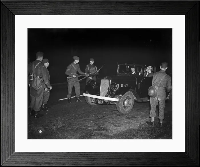 Framed Print : Home Guard Round Up Enemy'in Birmingham All-Night Test Framed Print : Home Guard Round Up Enemy'in Birmingham All-Night Test