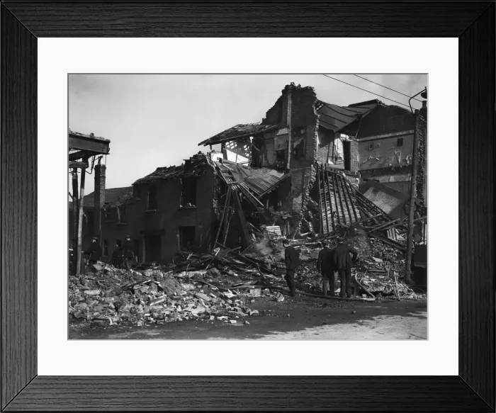 Framed Print : The Blitz was a German bombing campaign against the United Kingdom during the Second Framed Print : The Blitz was a German bombing campaign against the United Kingdom during the Second