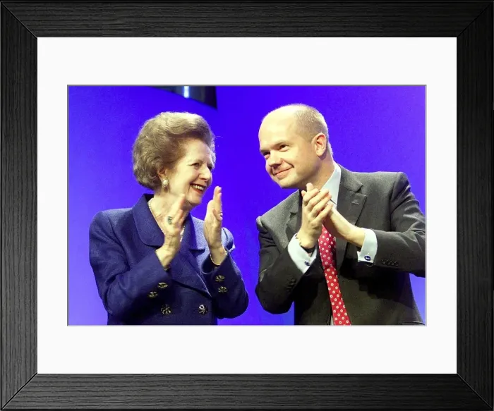 Framed Print : TORY CONFERENCE, MARGARET THATCHER AND WILLIAM HAGUE APPLAUD FRANCIS MAUDE - Wednesday