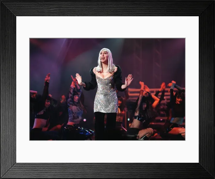 Framed Print : CHER PERFORMING AT BRIT AWARDS 1999 - 16 / 02 / 1999 Framed Print : CHER PERFORMING AT BRIT AWARDS 1999 - 16 / 02 / 1999
