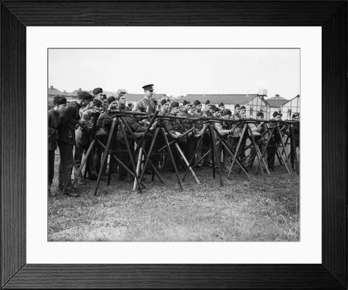 Framed Print : Home Guard being given instruction in the Enfield Rifle whilst on training Framed Print : Home Guard being given instruction in the Enfield Rifle whilst on training