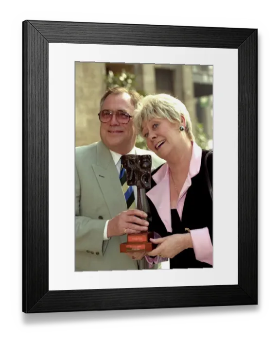 Framed Print : Bill Tarmy & Liz Dawn attending the TV & Radio industry club awards - March 1995