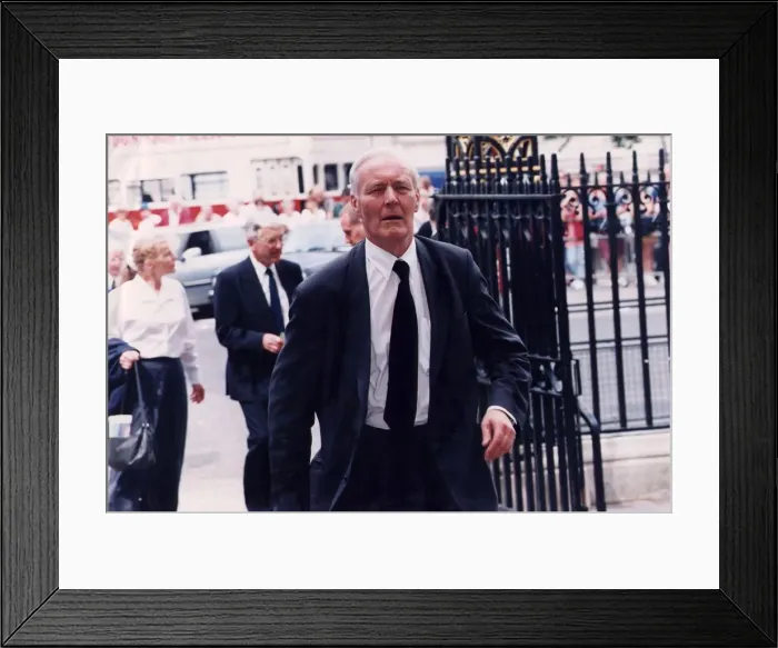 Framed Print : Tony Benn arriving at memorial service - July 1995 Framed Print : Tony Benn arriving at memorial service - July 1995