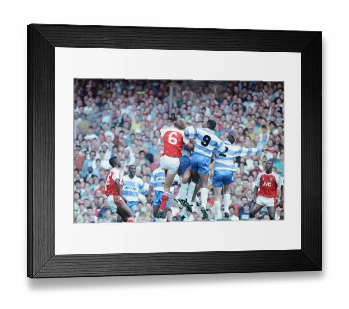 Framed Print : Arsenal 1-1 QPR, League Division One match action, Highbury, Saturday 17th August 1991 Framed Print : Arsenal 1-1 QPR, League Division One match action, Highbury, Saturday 17th August 1991