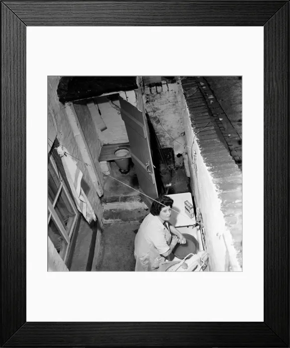 Framed Print : Slum housing, Ellison Street, Liverpool. 1962 Framed Print : Slum housing, Ellison Street, Liverpool. 1962