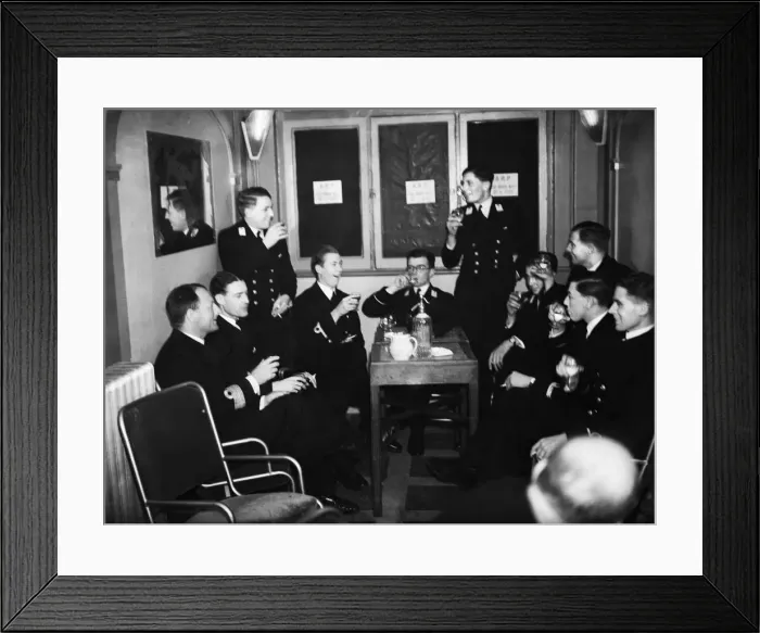 Framed Print : Officers of HMS Ajax and Exeter enjoying a drink during the interval at the London