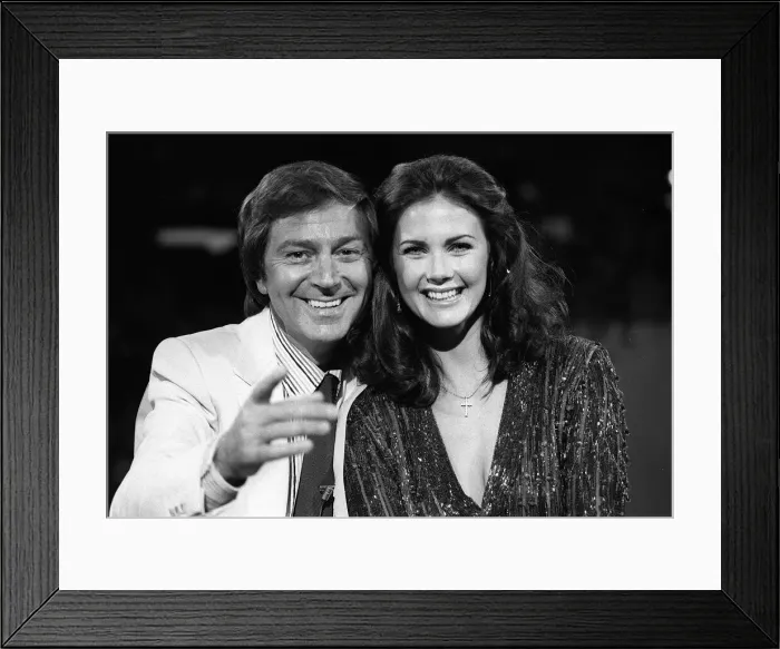 Framed Print : Lynda Carter american actress and singer with Des O Connor Aug 80