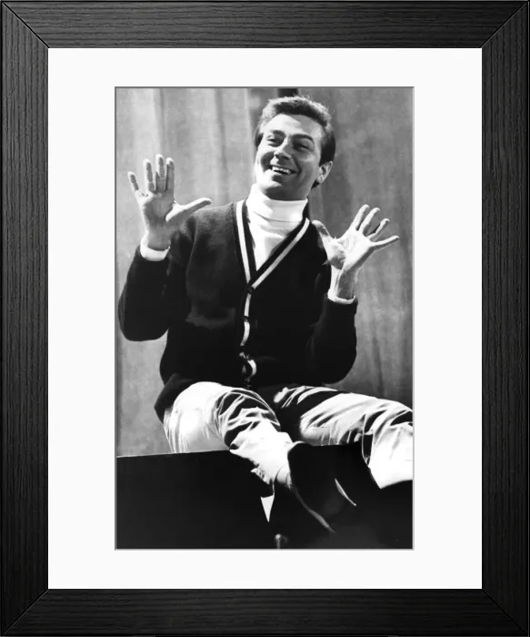 Framed Print : Des O Connor smiling during theatre rehearsals - November 1966 Framed Print : Des O Connor smiling during theatre rehearsals - November 1966