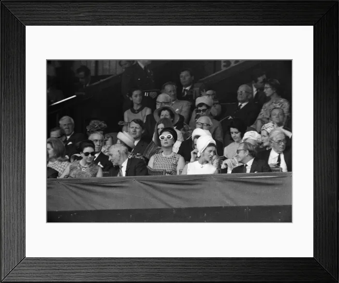 Framed Print : 1971 Wimbledon Ladies Singles Final. Evonne Goolagong with her winners trophy
