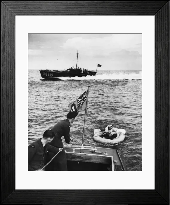Framed Print : Training exercise for the Air Sea Rescue in the Solent. RAF Marine section Air Sea Rescue Framed Print : Training exercise for the Air Sea Rescue in the Solent. RAF Marine section Air Sea Rescue