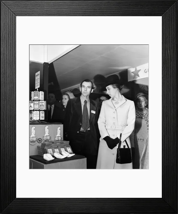 Framed Print : Princess Anne visits a gift fair in Blackpool, Lancashire. 3rd February 1971 Framed Print : Princess Anne visits a gift fair in Blackpool, Lancashire. 3rd February 1971