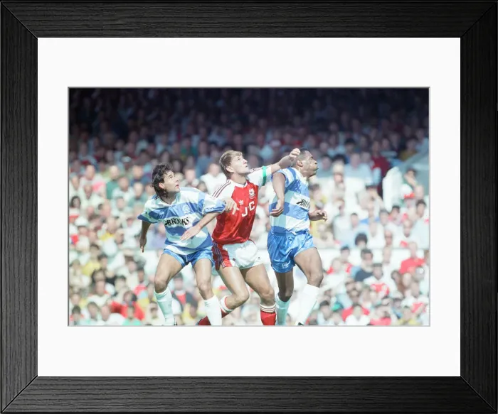 Framed Print : Arsenal 1-1 QPR, League Division One match action, Highbury, Saturday 17th August 1991 Framed Print : Arsenal 1-1 QPR, League Division One match action, Highbury, Saturday 17th August 1991